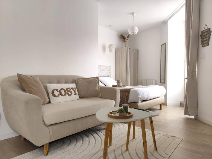 Gîte pour 2 personnes, avec Jardin dans Beaupréau-en-Mauges
