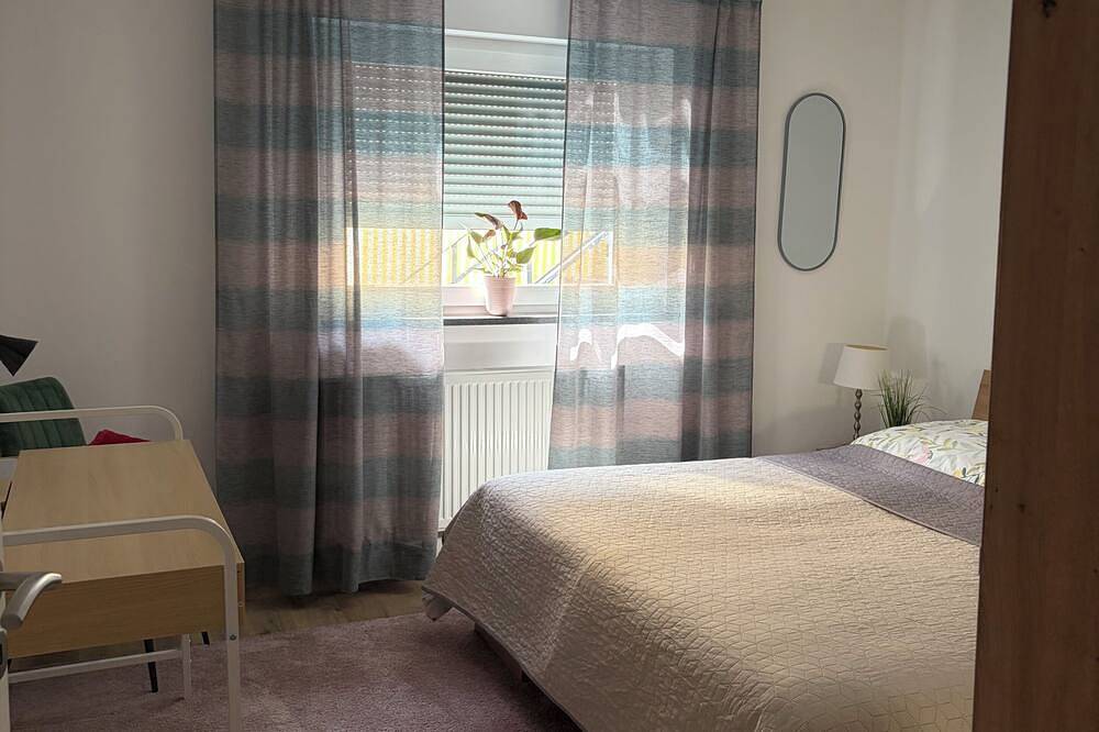 Ganze Wohnung, Gemütliche Ferienwohnung am Waldrand von Dörrenbach mit nahgelegenen Wanderwegen in Dörrenbach, Südliche Weinstraße