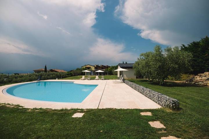 Ferienhaus für 5 Personen, mit Ausblick und Seeblick sowie Garten und Pool in Lazise - 3