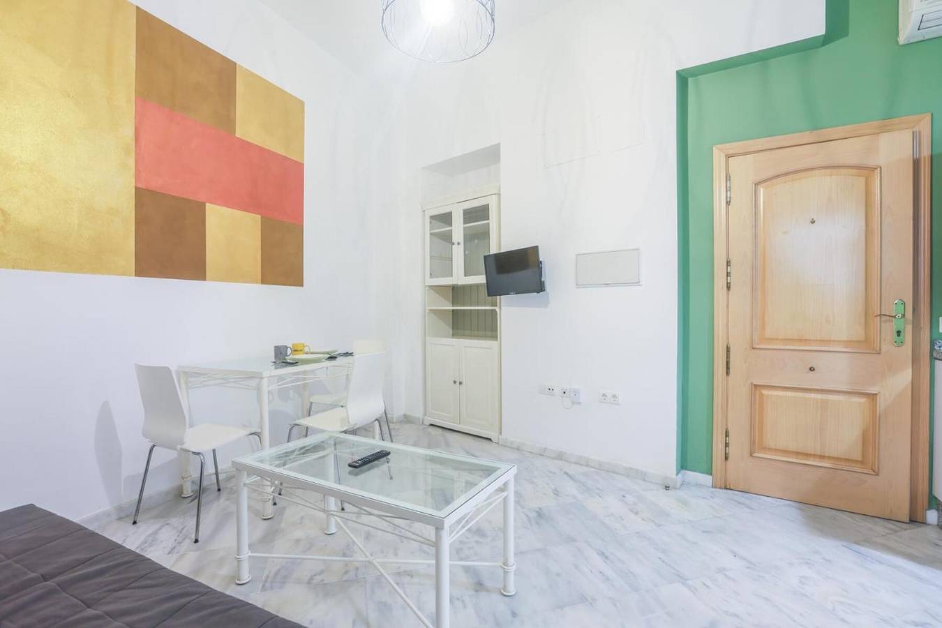 Ganze Wohnung, Apartment 'Galindo Center Premium Suites' mit Balkon, Wlan und Klimaanlage in Casco Antiguo, Sevilla