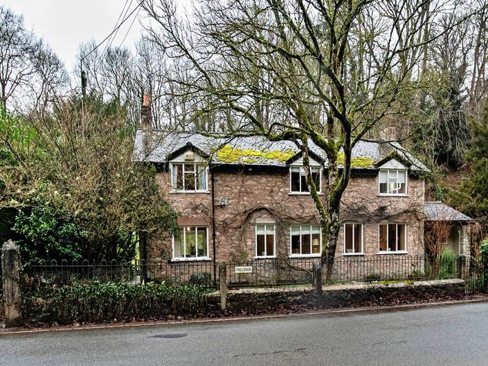 Ferienhaus für 8 Personen, mit Garten in Denbigh