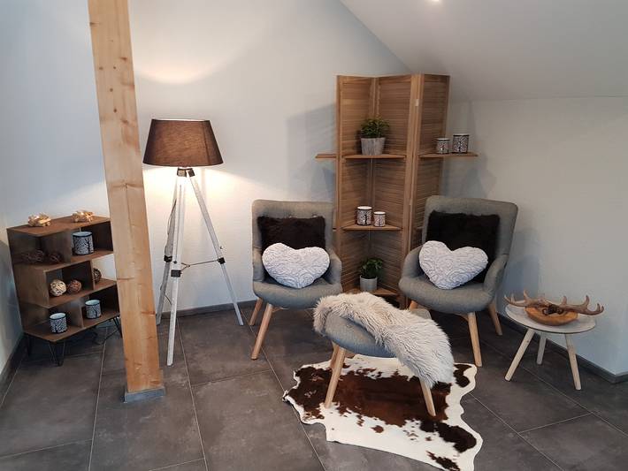Apartamento entero, Eifel Dream Ardennenblick con jacuzzi exterior privado y sauna in Roth bei Prüm, Naturpark Hohes Venn-Eifel