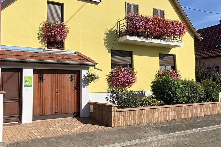 Gîte pour 4 personnes, avec Balcon et Jardin à Oberhergheim
