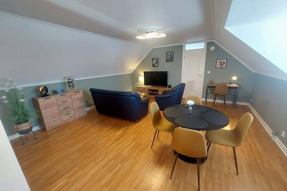 Ganze Wohnung, Harmony Gemütliches 1-Zi. Apartment im charmanten Bük mit WLAN, Klimaanlage in Bük, Komitat Eisenburg