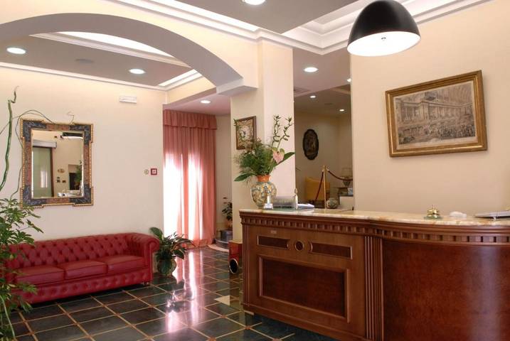 Hotel für 3 Personen, mit Balkon