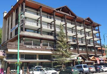 Hôtel pour 2 personnes, avec piscine ainsi que sauna et terrasse à Mont-de-Lans