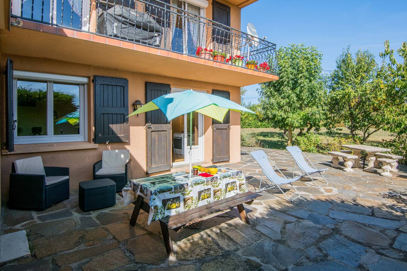 Location De Vacances pour 4 Personnes dans Castelnau-Pégayrols, Massif central