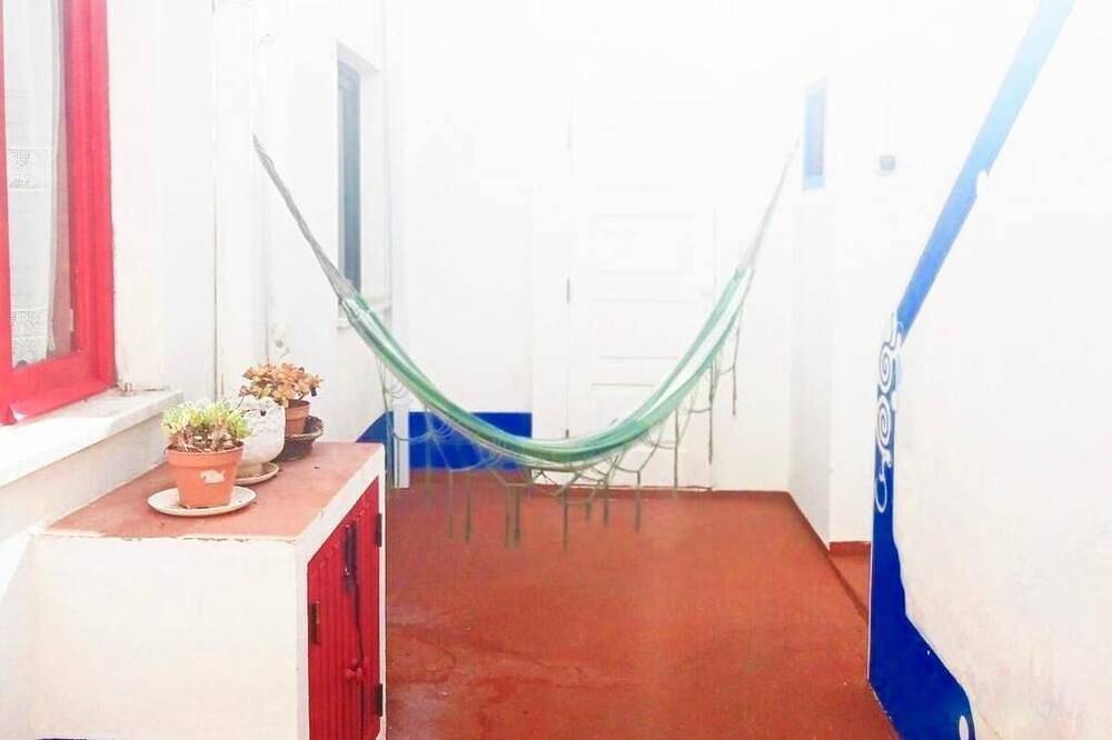 Apartamento entero, Casa De Buizinhos A Solo 100 Metros De La Playa in Porto Covo, Costa Alentejana