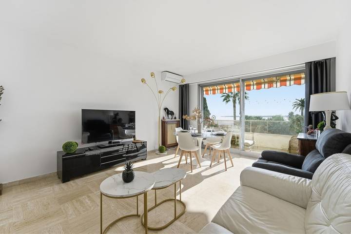Ferienwohnung für 3 Personen, mit Balkon und Terrasse in Cannes - 2