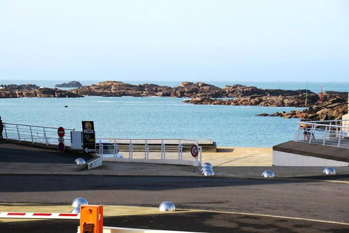 Gîte pour 4 personnes, avec balcon dans Port Coz Pors