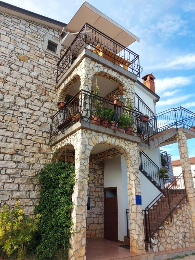 B&b per 2 persone, con giardino e terrazza nonché panorama in Istria