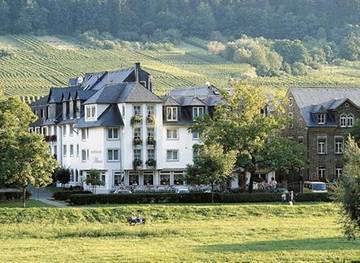 Hôtel pour 2 personnes, avec jardin ainsi que terrasse et sauna, animaux acceptés à Ernst