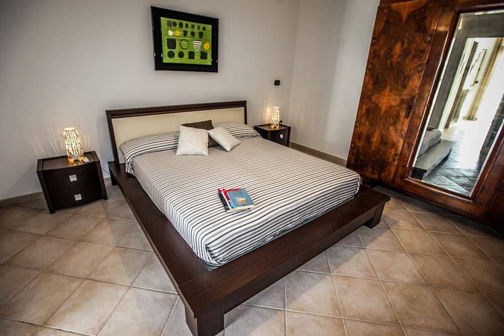 Ganze Wohnung, House Bed & Milk 2<br>Wohnung in Villa Puglia Taranto in der Nähe von San Vito<br>Wifi in Praia A Mare (Tarent), Taranto