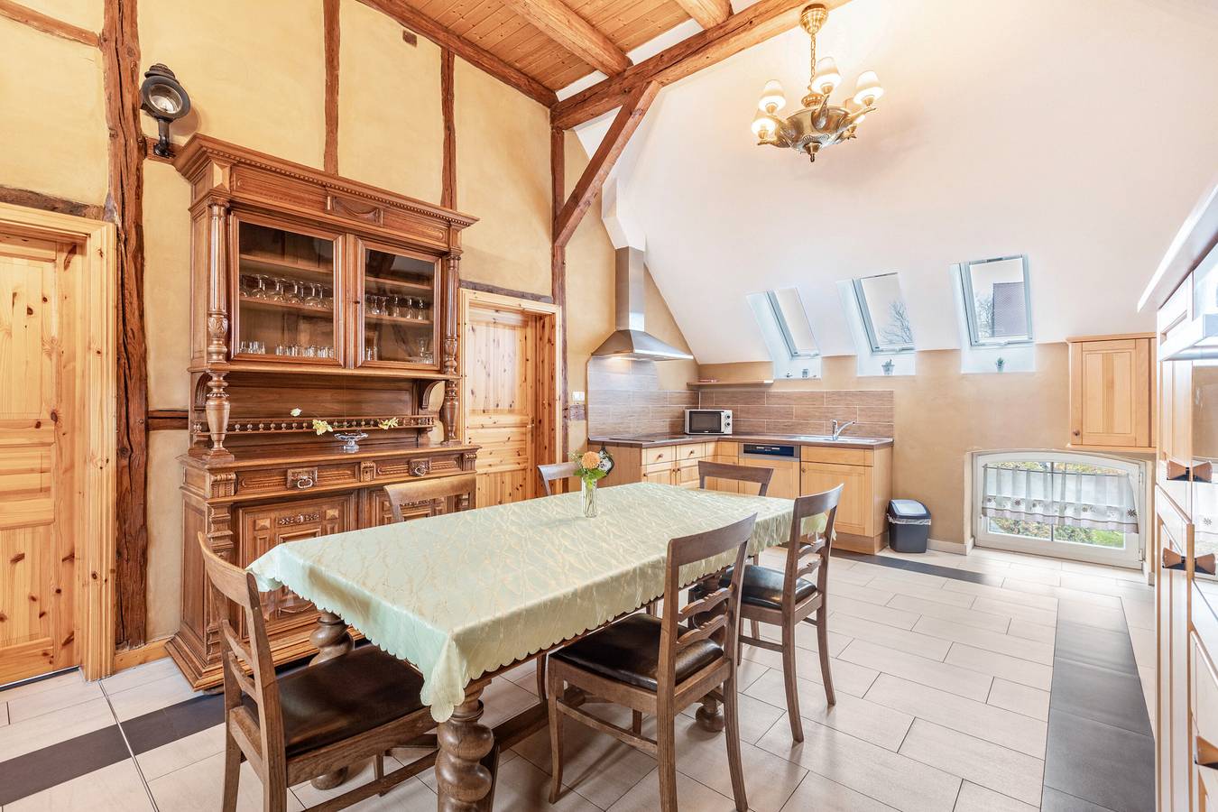 Ganze Wohnung, Ferienwohnung Nr. 6 Eiche" mit Gemeinschaftsgarten und Wi-Fi in Krostitz, Nordsachsen