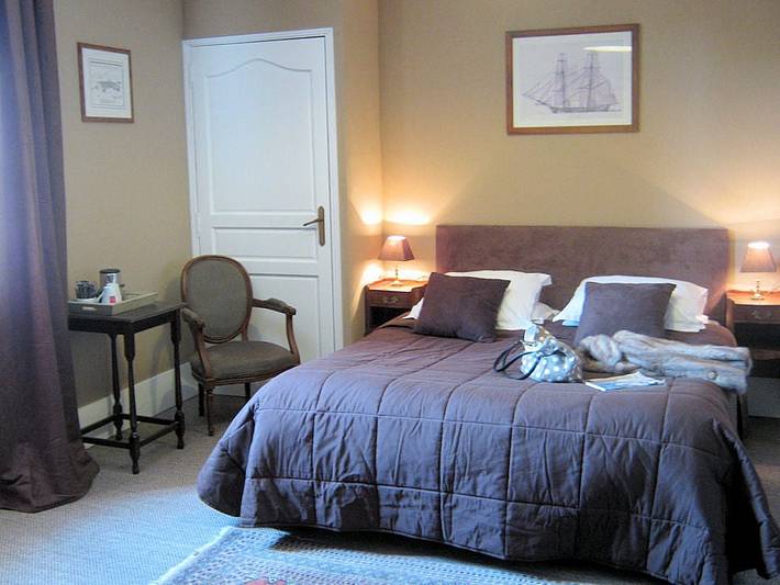 Chambre d’hôte pour 5 personnes, avec sauna et jacuzzi ainsi que piscine et jardin, animaux acceptés en Ille-et-Vilaine - 4