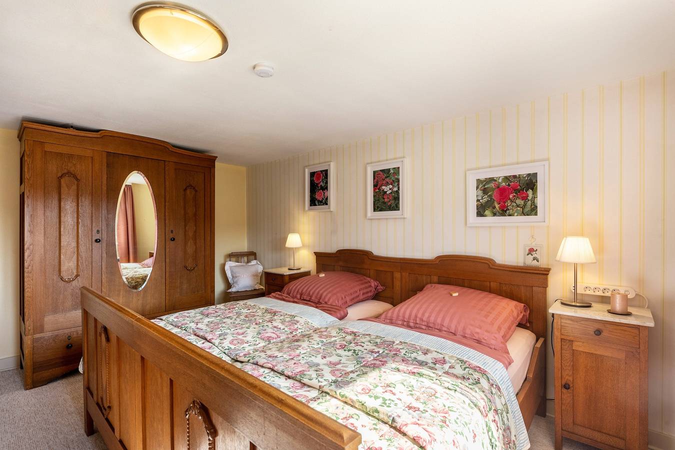 Ganze Wohnung, Ferienwohnung 'Prinzessinengarten' mit privater Terrasse, privatem Garten und Wi-Fi in Jesberg, Schwalm-Eder-Kreis