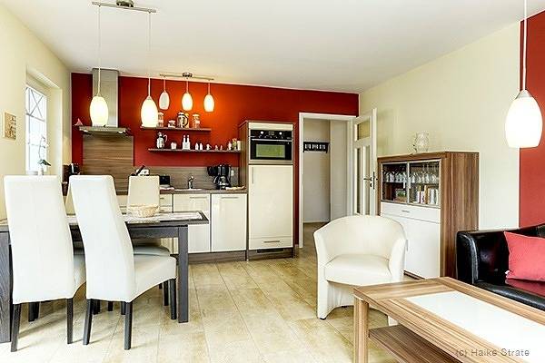 Ganze Ferienwohnung, Villa Sola Bona, Fw 4 in Ostseebad Zingst, Zingst