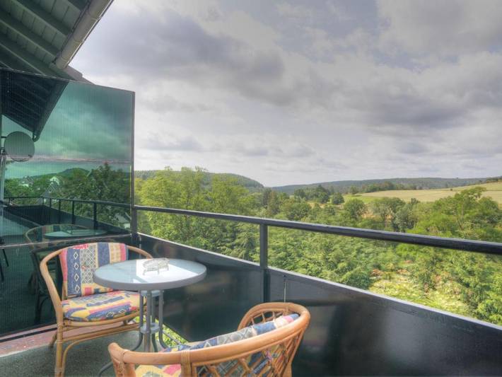 Ferienwohnung für 2 Personen, mit Balkon in Bromskirchen
