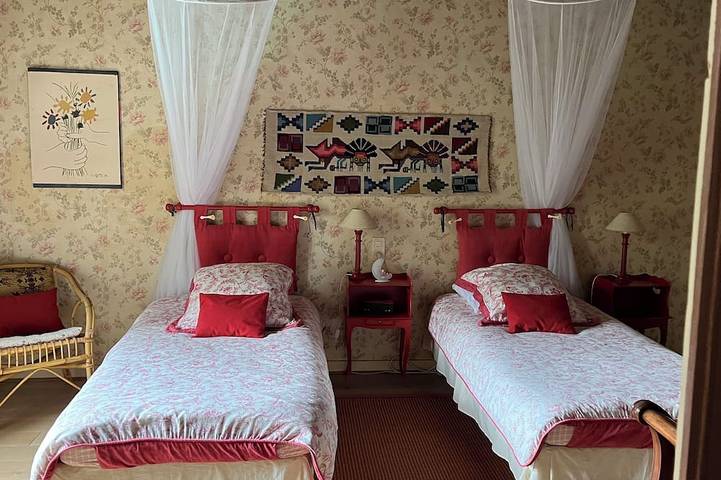 Location de vacances pour 10 personnes, avec jardin à Saint-Séverin - 3