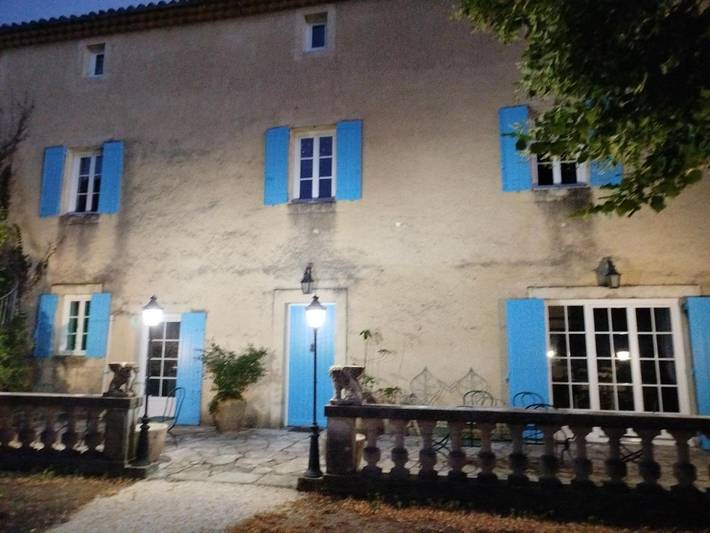Location de vacances pour 4 personnes, avec Terrasse et Vue à Brouzet-lès-Alès