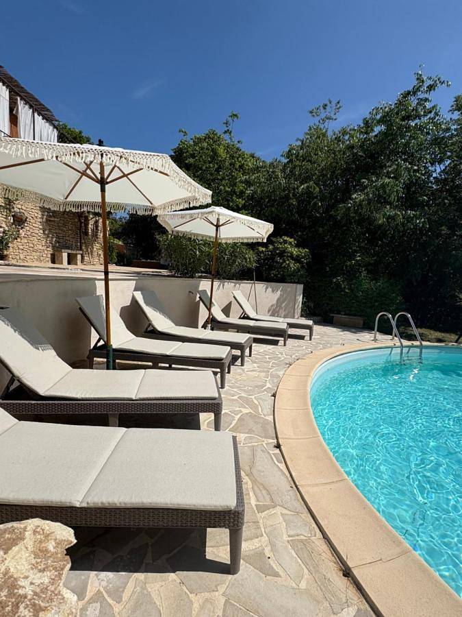 Apartamento de vacaciones para 4 personas, con piscina y jardín, Se admiten mascotas - 1