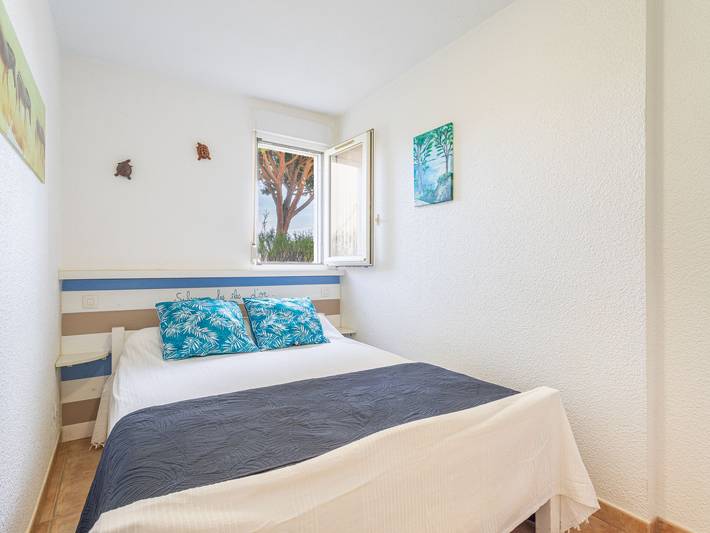 Gîte pour 6 personnes, avec balcon dans Plage Miramar - 4