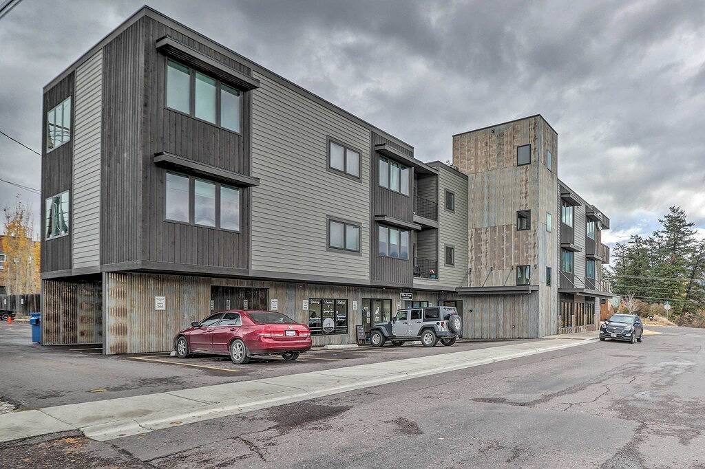 Ganze Wohnung, Sleek Columbia Falls Condo: Centrally Located! in Columbia Falls, Flathead Nationalwald