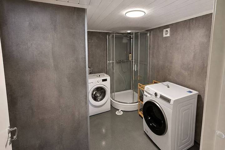 Bright & Spacious Guest Suite Near Drammen in Nedre Eiker