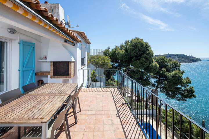 Casa rural para 12 personas, con Vistas al mar además de Terraza y Jardín en la Costa Brava - 4