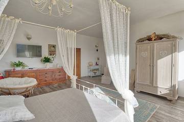 Villa for 11 People in San Gimignano, Chianti, Photo 3