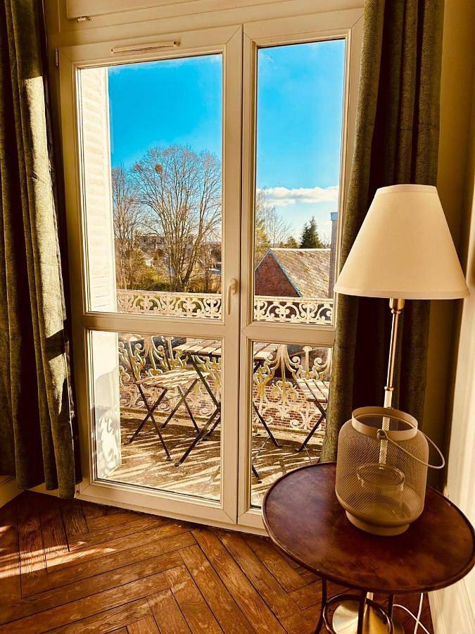 Appartement entier, One-Bedroom Apartment in Forges-les-Eaux, Région de Dieppe