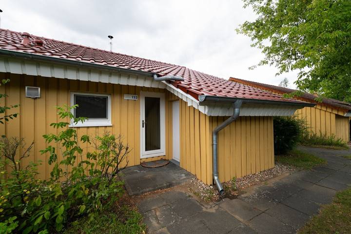 Ferienpark für 4 Personen, mit Terrasse und Garten, mit Haustier in Mirow