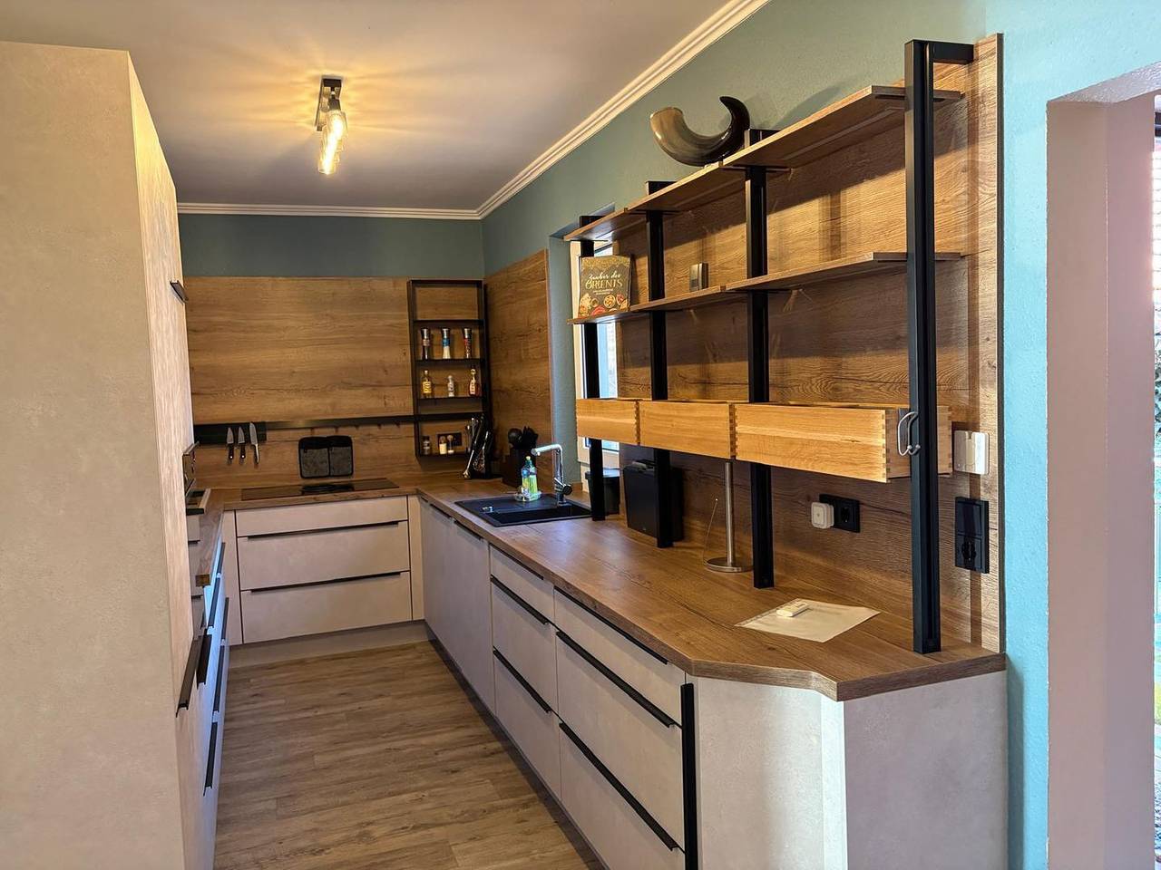 Ganze Wohnung, Stilvolle Ferienwohnung Am Denkmal im Herzen von Hage für 4 Personen in Hage, Norden und Umgebung