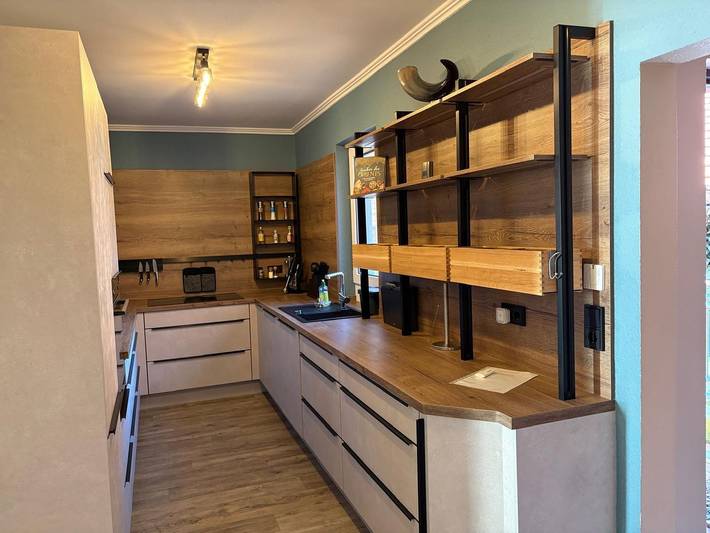 Ganze Wohnung, Stilvolle Ferienwohnung Am Denkmal im Herzen von Hage für 4 Personen in Hage, Norden und Umgebung