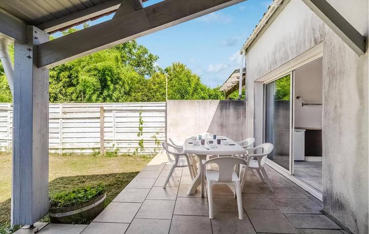 Location de vacances pour 6 personnes, avec terrasse à Mornac-sur-Seudre