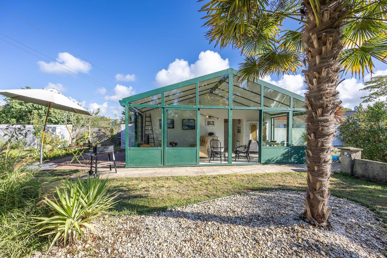 Ferienhaus 'Du Peintre' mit privater Terrasse, Wlan und Klimaanlage in Challans, Loire-Tal