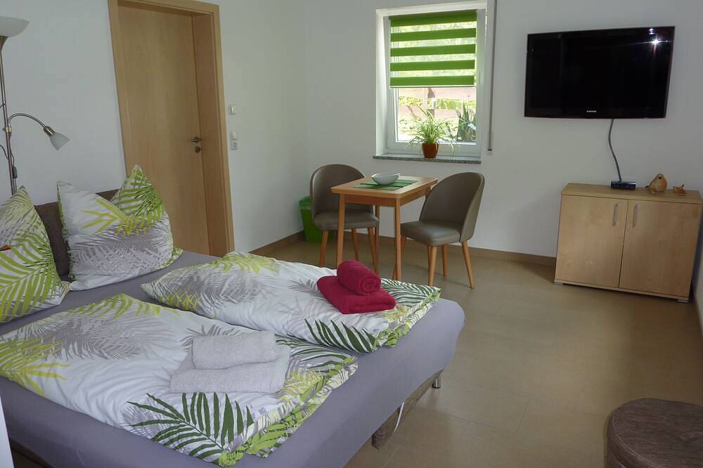 Komfortables Ferienhaus im Grünen, am Stadtrand von Dresden in Radeberg, Oberlausitz