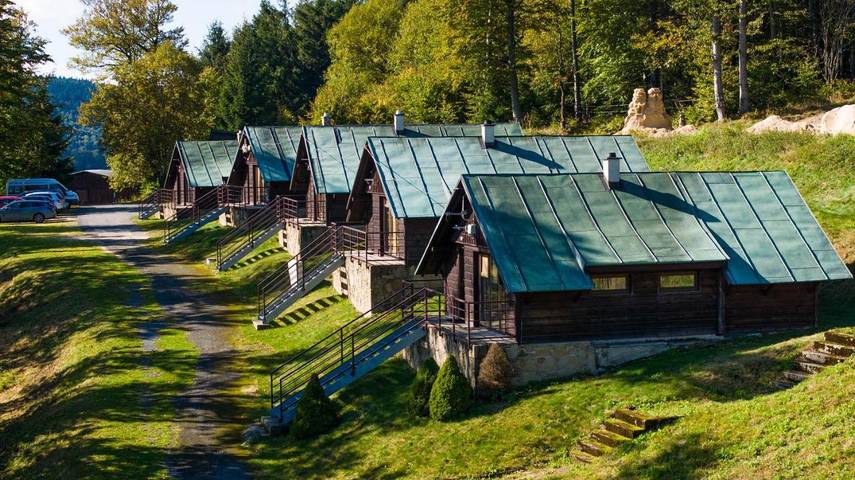 Vakantiepark voor 4 personen, with terras and sauna as well as uitzicht and zwembad in Tsjechië