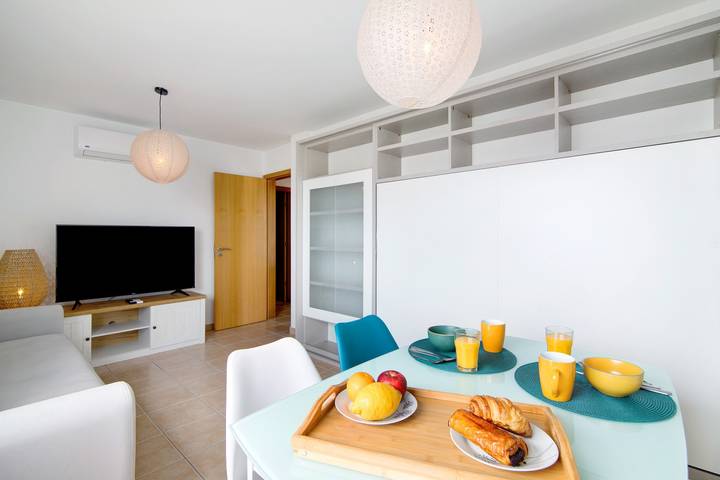 Apartamento inteiro, Apartamento 'Vista Mar' com Vista Mar, Wi-Fi e Ar Condicionado in Cabanas de Tavira, Conceição e Cabanas de Tavira