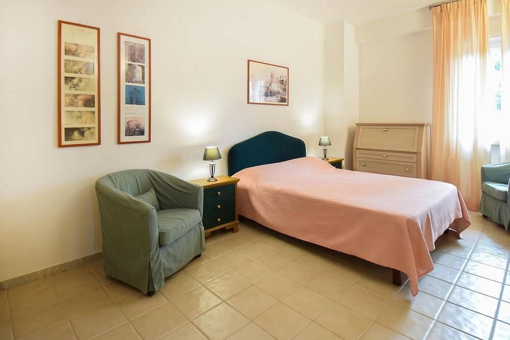 Ganze Wohnung, Cozy apartment in Anguillara Sabazia with Wifi in Anguillara Sabazia, Braccianosee