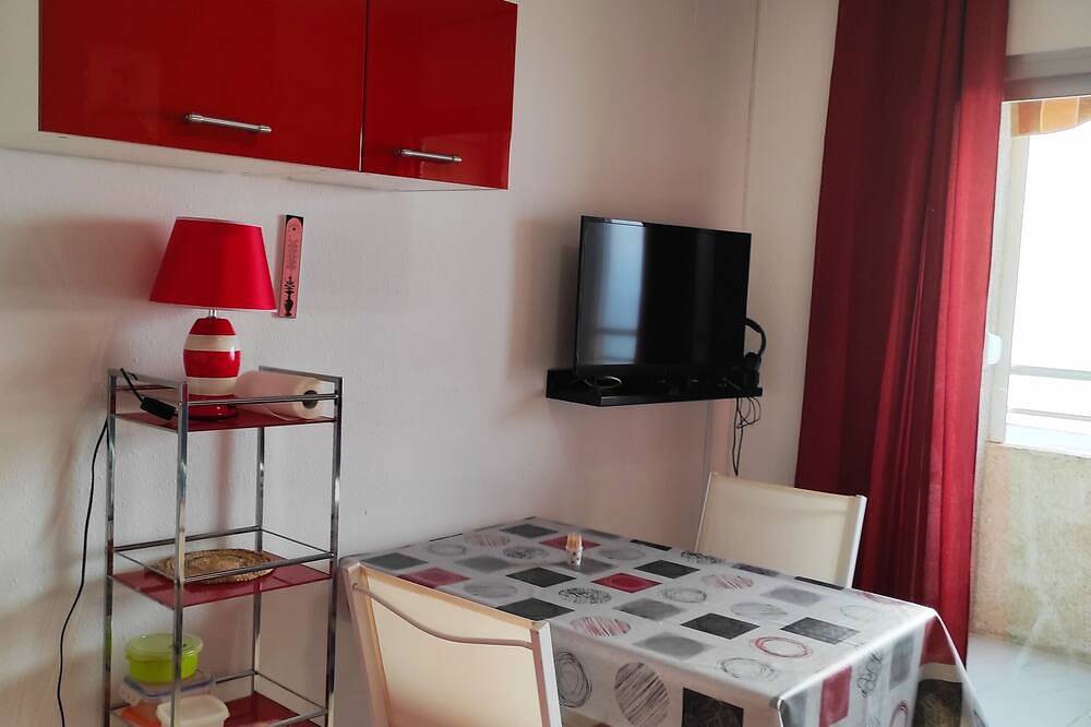 Entire apartment, Facing The Beach Extraordinary View in Empuriabrava, Upper Empordà