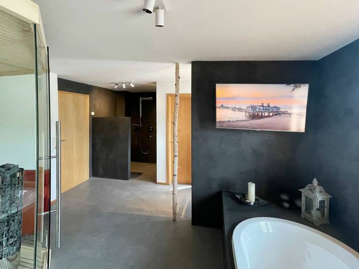 Ganze Ferienwohnung, Ferienwohnung im Fachwerkhaus mit Sauna & Pool - Ferienwohnung in Buschvitz, Bergen auf Rügen und Umgebung