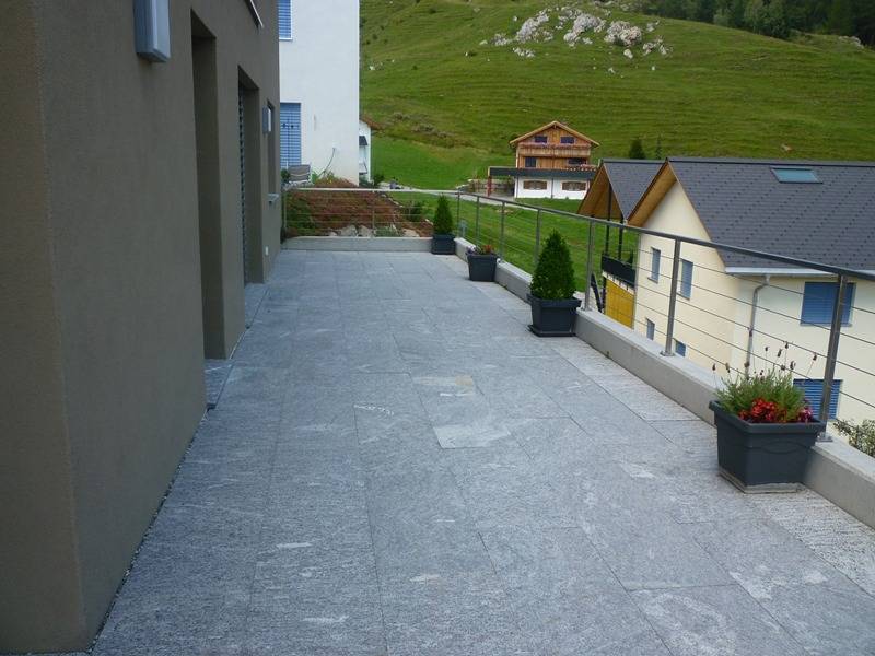 Ganze Ferienwohnung, Ferienwohnung Denter Uauls Tanno, Vella - 3.5 Zimmer Ferienwohnung für max. 4 Pers. in Lumnezia, Alpenarena