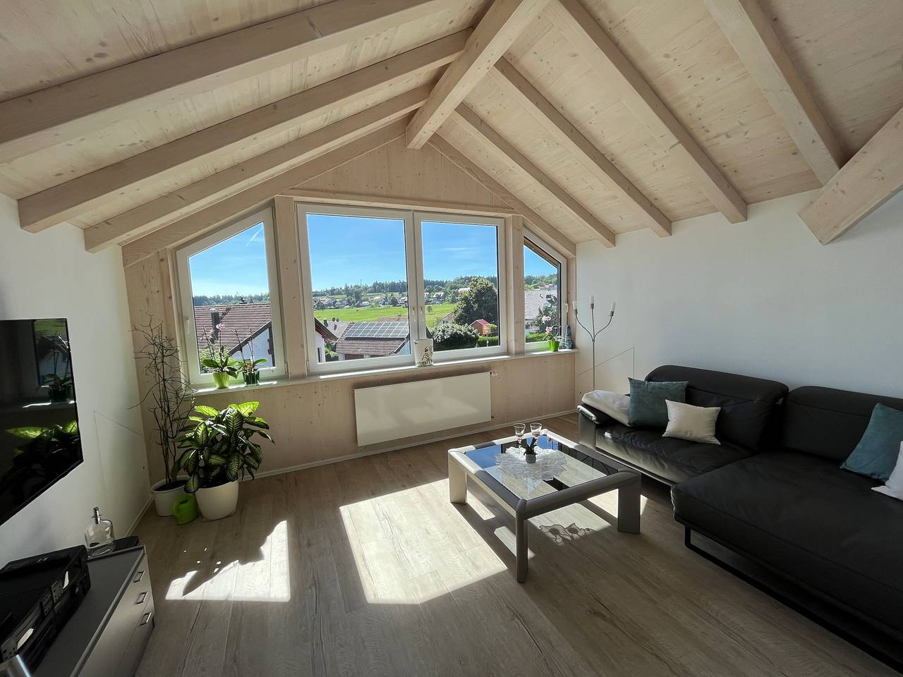 Ganze Ferienwohnung, Haus Mitschele - Appartement Rosenblick, 26qm, 1 bis 2 Personen in Schömberg, Nordschwarzwald