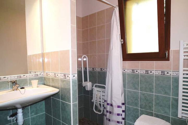 Location de vacances pour 7 personnes, avec sauna et jardin ainsi que jacuzzi et piscine, animaux acceptés à Gavaudun - 3