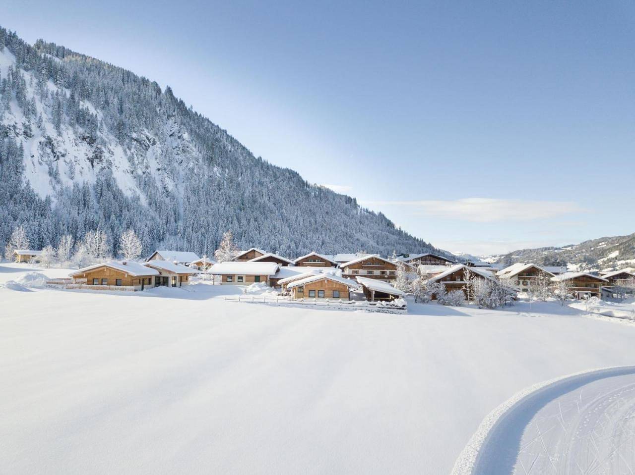 Almdorf Tirol in Grän, Allgäuer Alpen (Österreich)