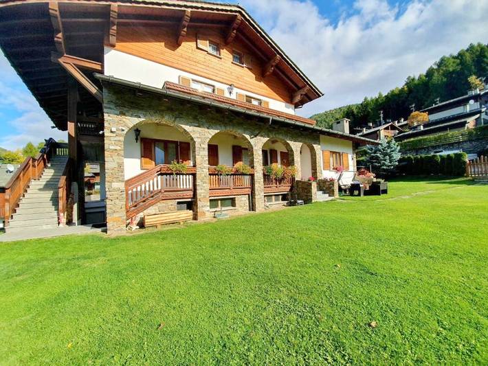Appartamento per 4 persone, con Balcone e Terrazza nonché Giardino e Panorama ad Aprica