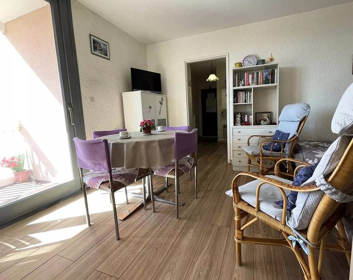 Gîte pour 2 personnes, avec vue et balcon à Gréoux-les-Bains - 2