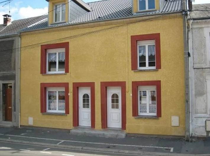 Gîte pour 12 personnes, avec terrasse et jardin