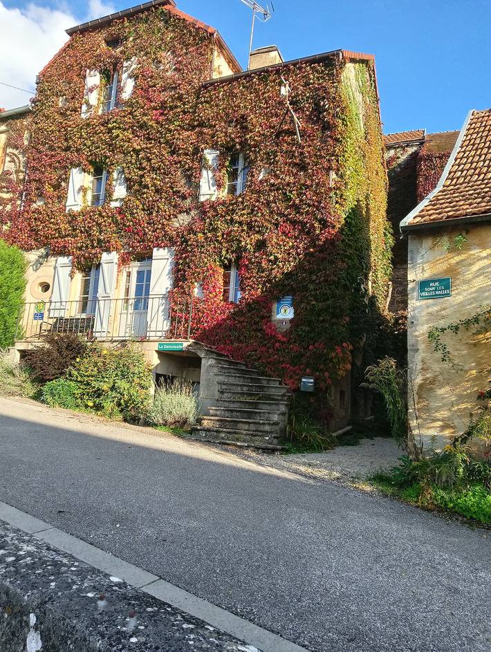 Chambres d’hôtes La Demoiselle – Wi-Fi inclus in Aignay-le-Duc, Région de Montbard